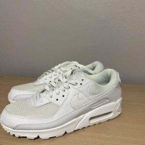 White Nike Air Max 90's